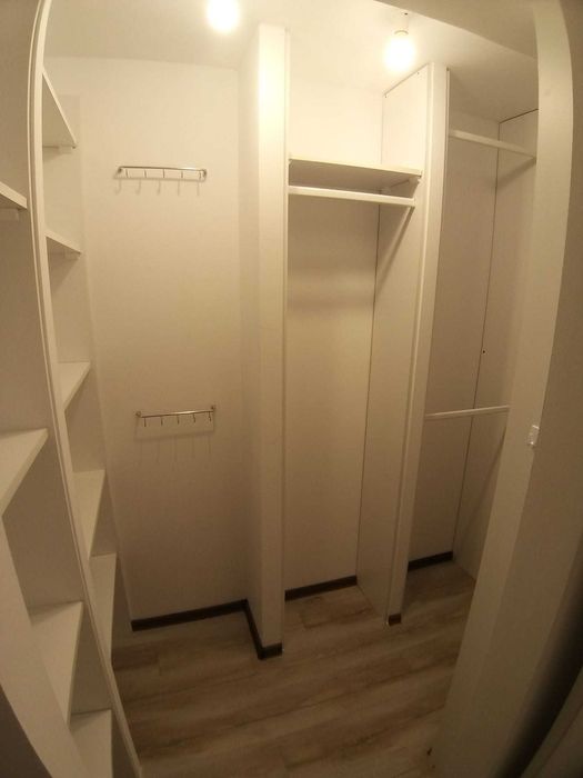 Proprietar, inchiriez apatament 2 camere cu curte, parcare ,Giurgiului