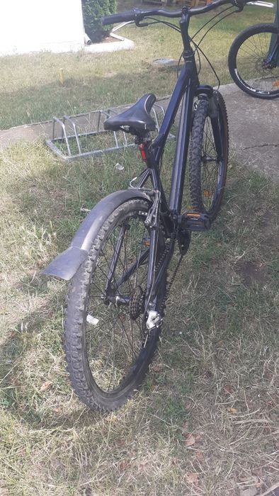 Vând bicicleta in stare buna