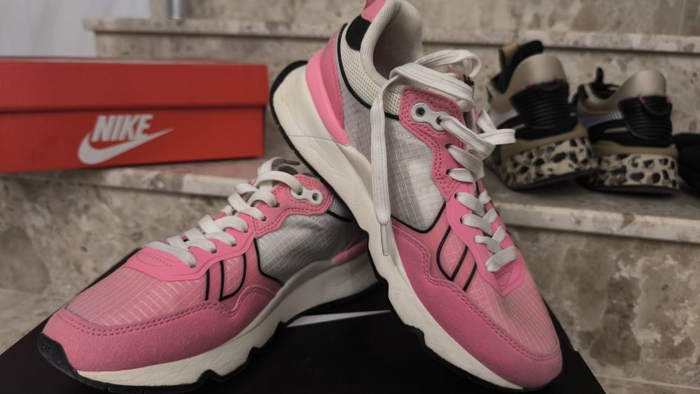 Pepe Jeans Brit Pro Neon W
Сникърси Brit Pro Neon W PLS31460 Розов