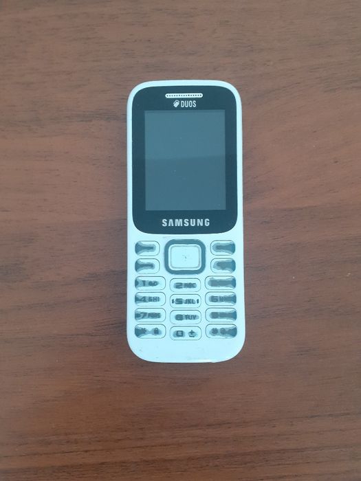 Продам Самсунг телефон