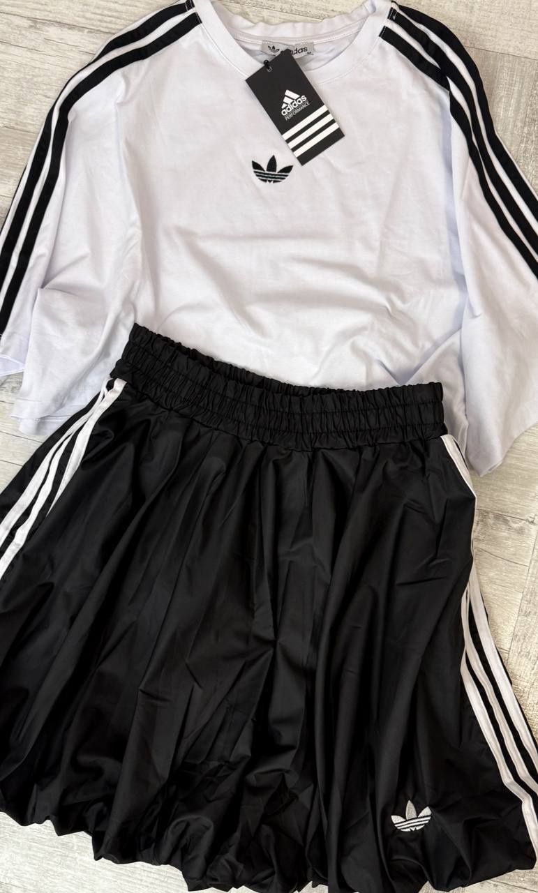 Stoc Compleu dama Adidas