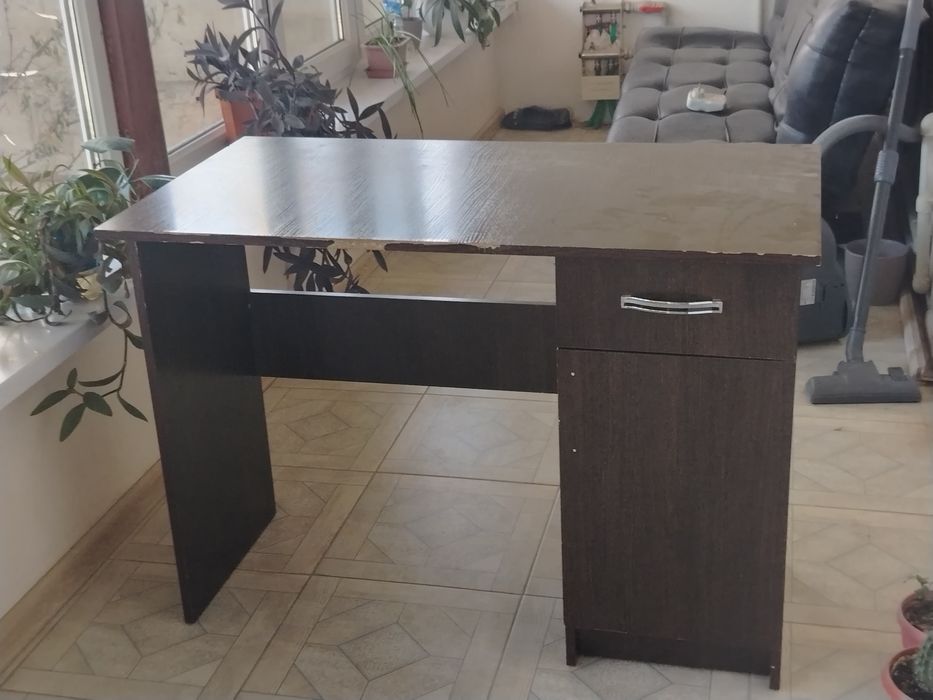 Стол рабочий за 5к