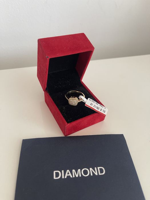 Inel cu diamante F VS aur18K , 3.33gr