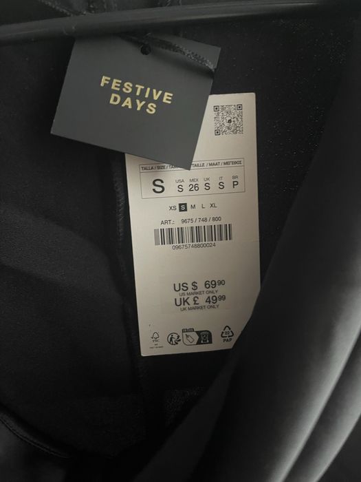 Сатенена рокля с пера Zara