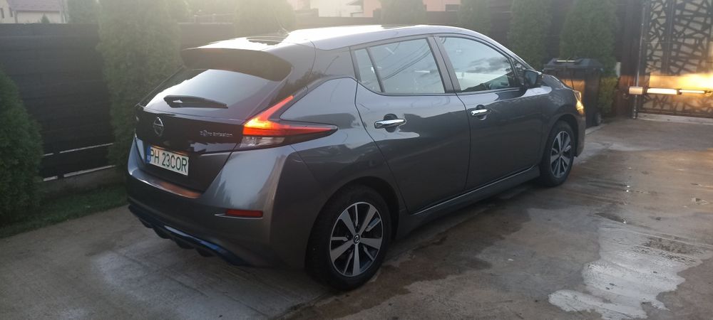 Nissan Leaf N-Conecta Baterie 40kw 150 CP, Automată, Full Electric