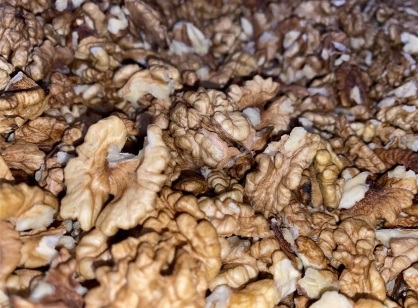 Vând miez de nucă - de anul acesta