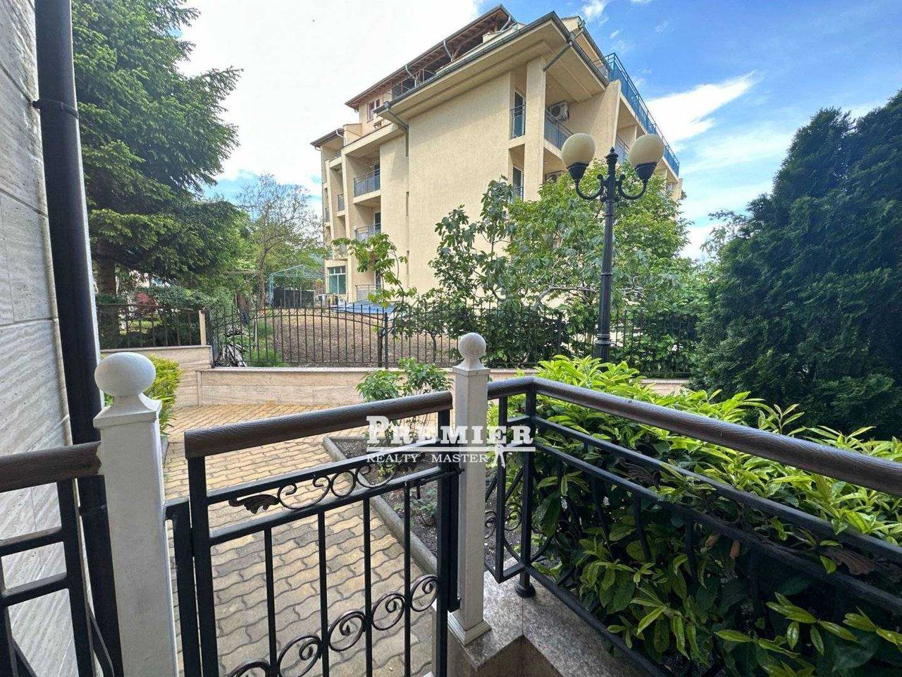 Продава се Двустаен апартамент в Свети Влас - 60 кв.м за 1250 €/кв.м - Снимка #6