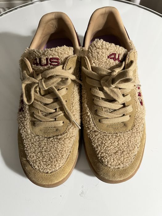 Sneakers cu blana din piele intoarsa