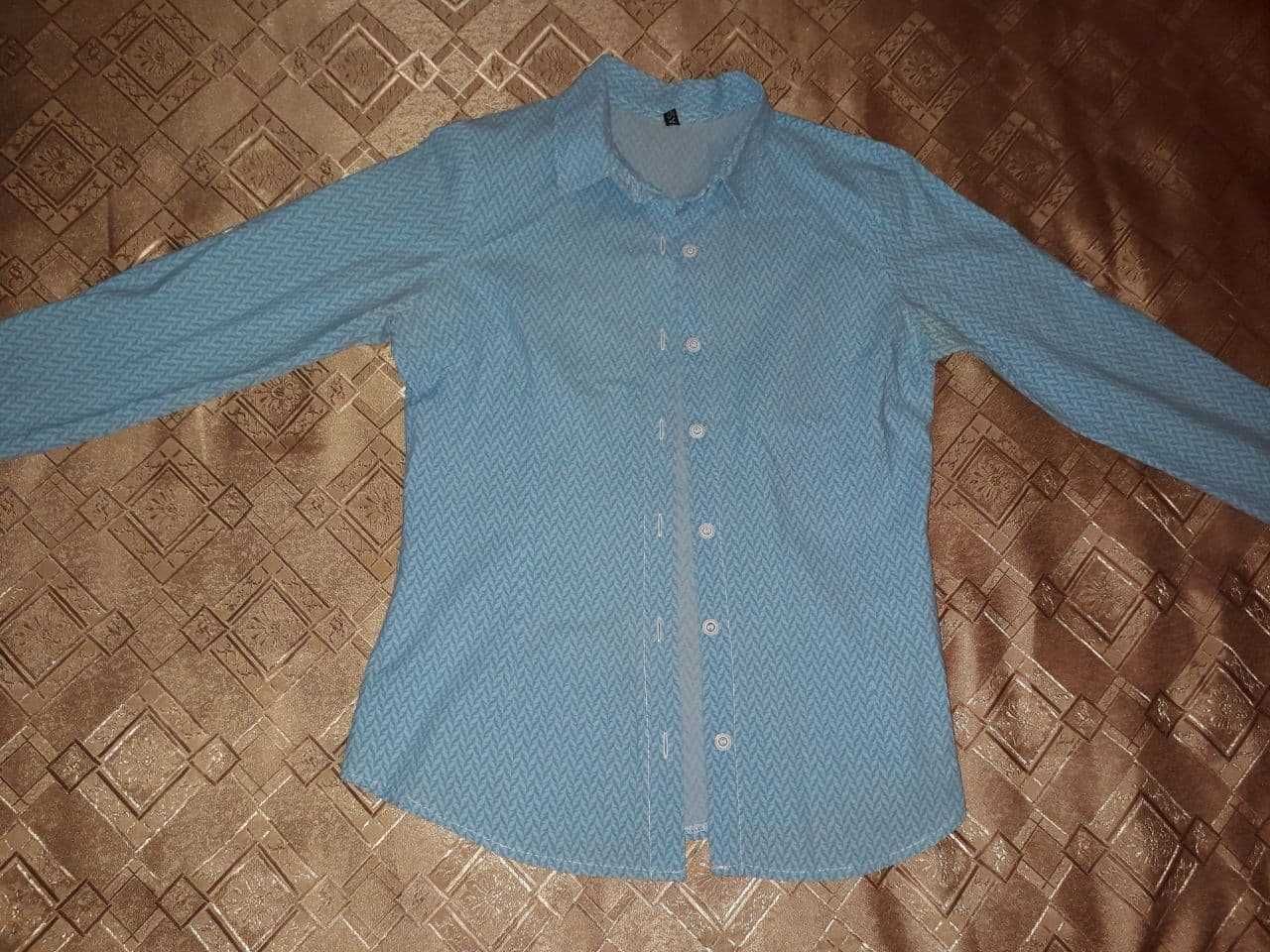 Рубашки женские 44(М) размер