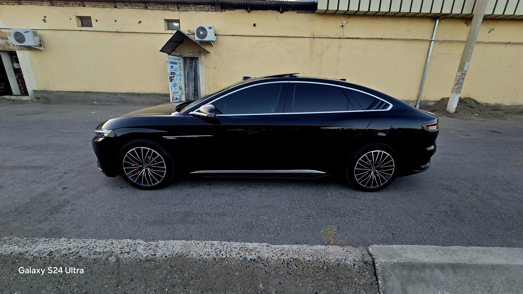 Byd xan bid bud  бйд хан han xan