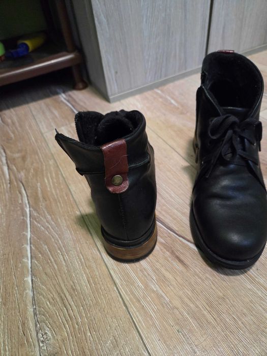 Дамски боти от естествена кожа