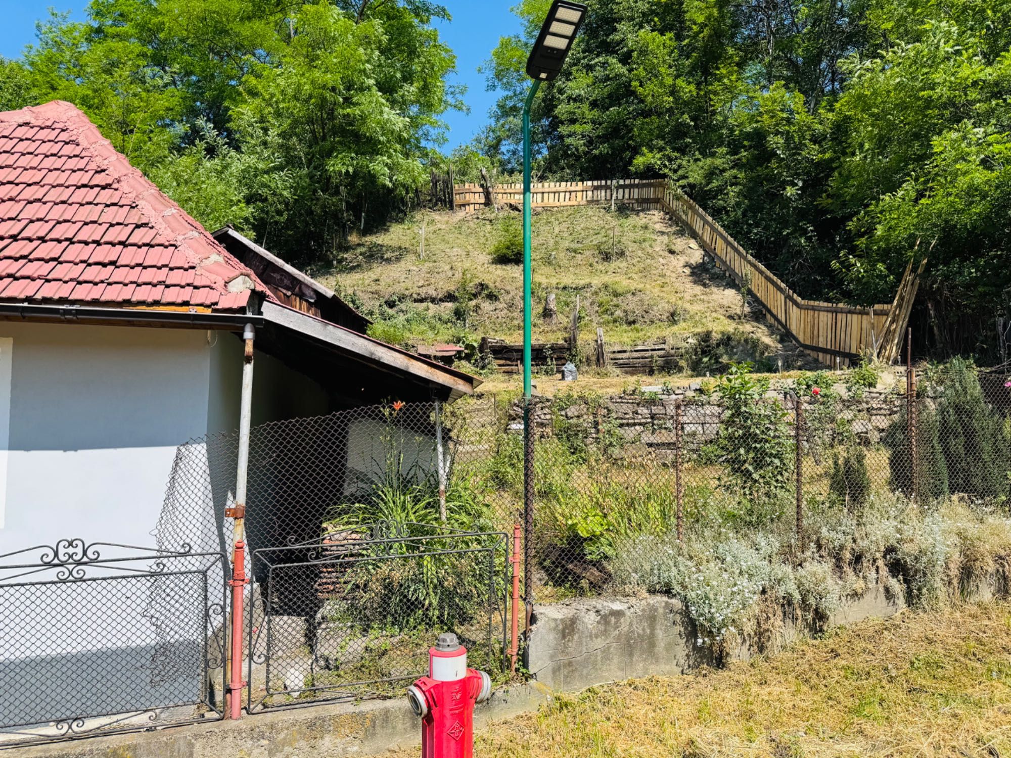 Se vinde casa de vacanță
