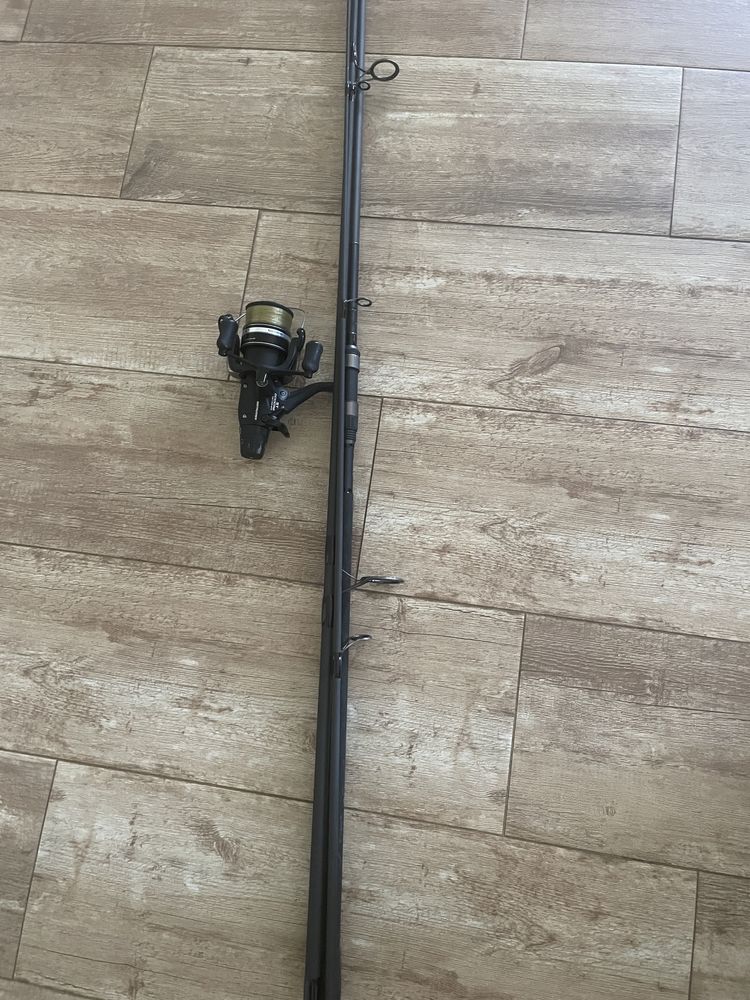 2 lansete shimano tribal tx1