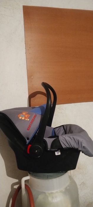 Бебешка кошница за кола +вана +стойка +2 сенника