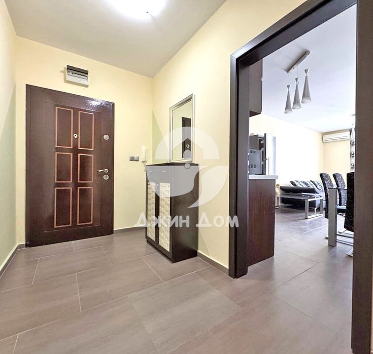 Продава се Тристаен апартамент в Несебър - 114 кв.м за 1036 €/кв.м - Снимка #3