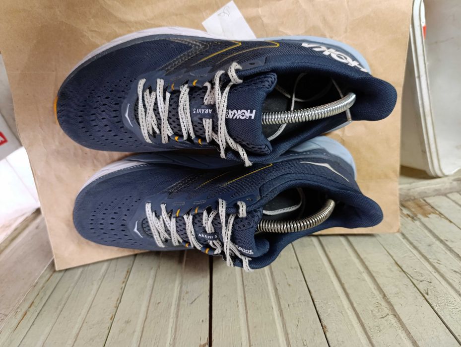 Hoka One One Arahi 5''оригинални маратонки 44 номер