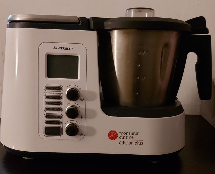 Vând robot de bucătărie