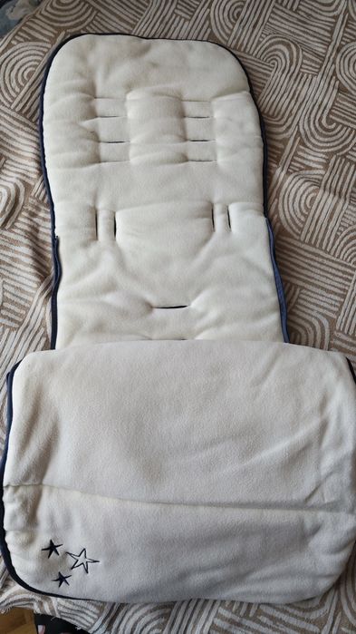 Много дебел и топъл чувал за количка KikkaBoo