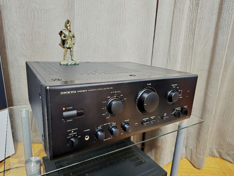 Onkyo Integra A-8870 – Amplificator Stereo High-End
