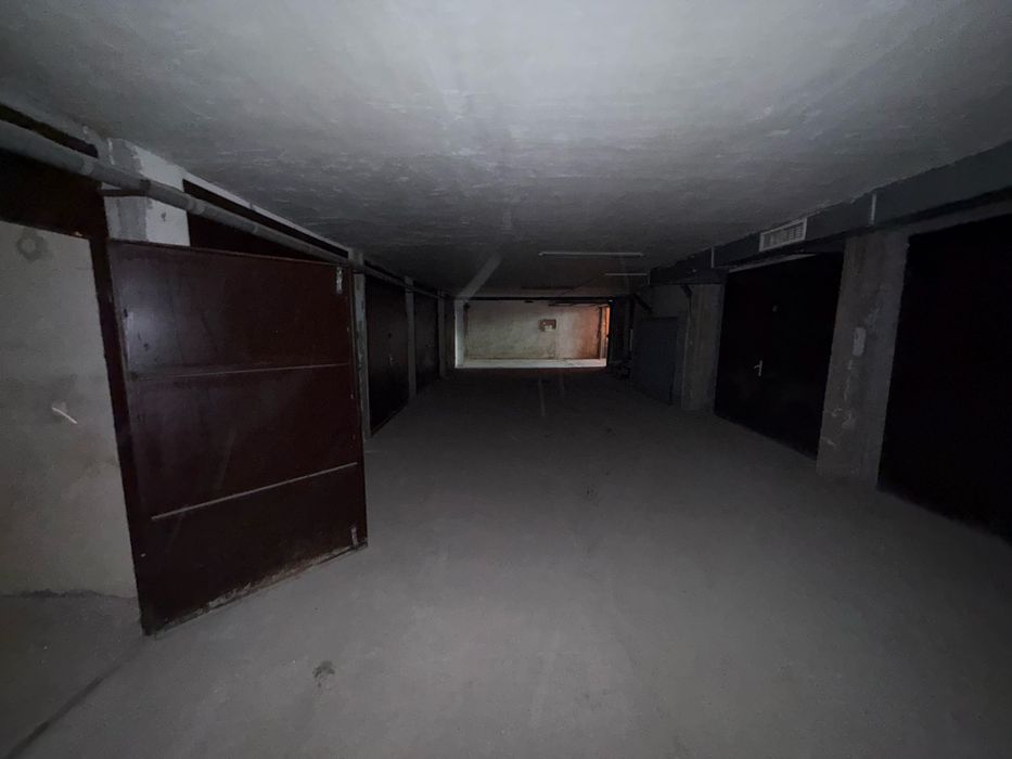 Гараж в жк Зона Б-19 под наем