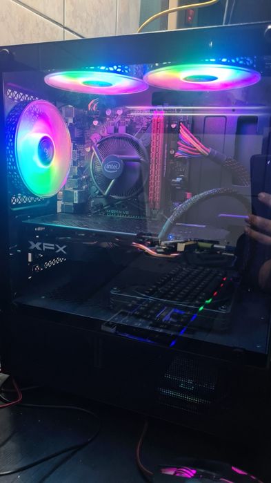 Unitate PC Gaming i5 10400F video 8GB RX 580 16GB RAM SSD