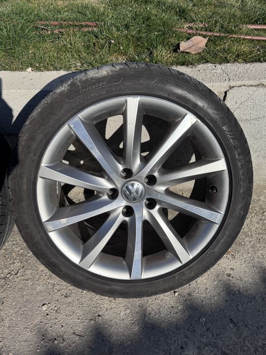 Оригинални джанти Vw Samarkands с летни гуми 245 40 18
