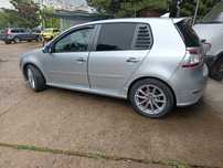 Продавам Голф5 1,9,TDI