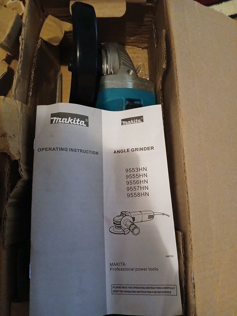 Срочно продам болгарку makita