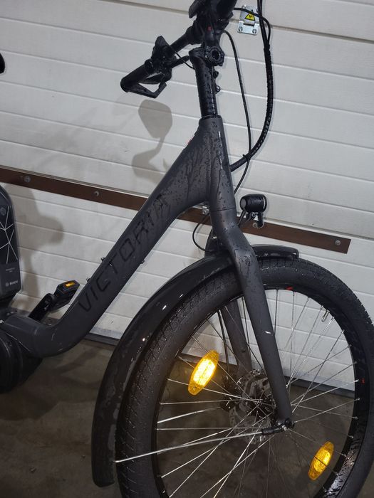 Bicicleta electrica Victoria motor bosch solida tazz glovo
