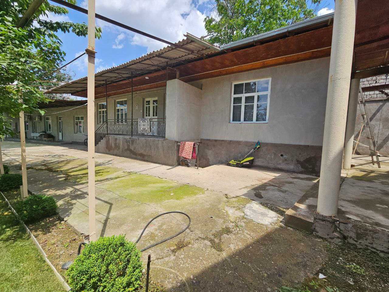 Срочно продаётся Ялангач массив,ориентир Экобазар.