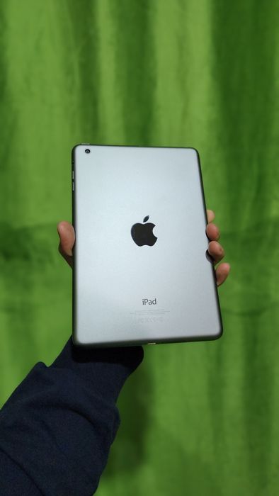 IPad Mini 1 Holati ideal Sotiladi Retro va nastolgiya ishqibozlariga