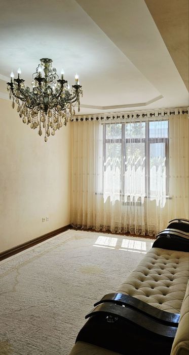 2 хонали квартира сотилади ва арендага