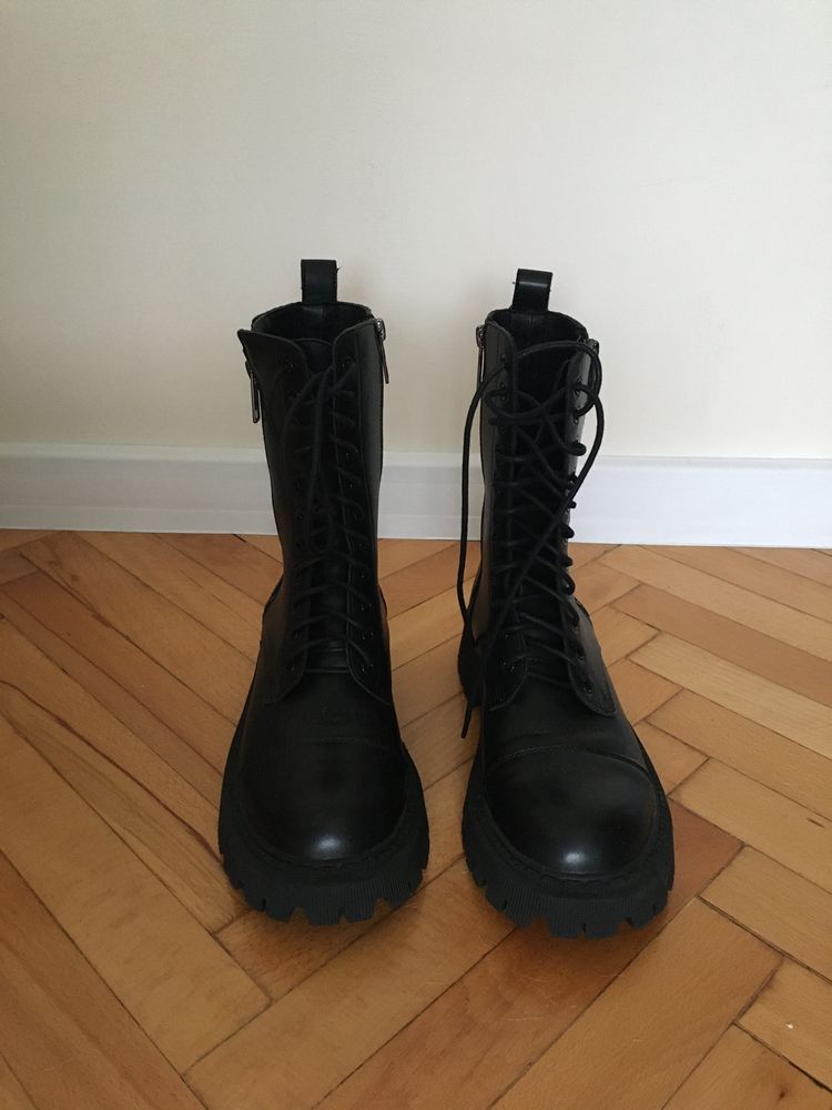 Balenciaga черни ботуши