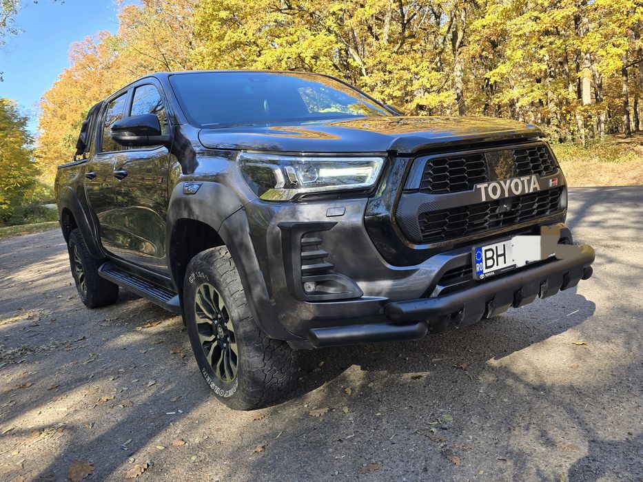 Toyota Hilux GR SPORT