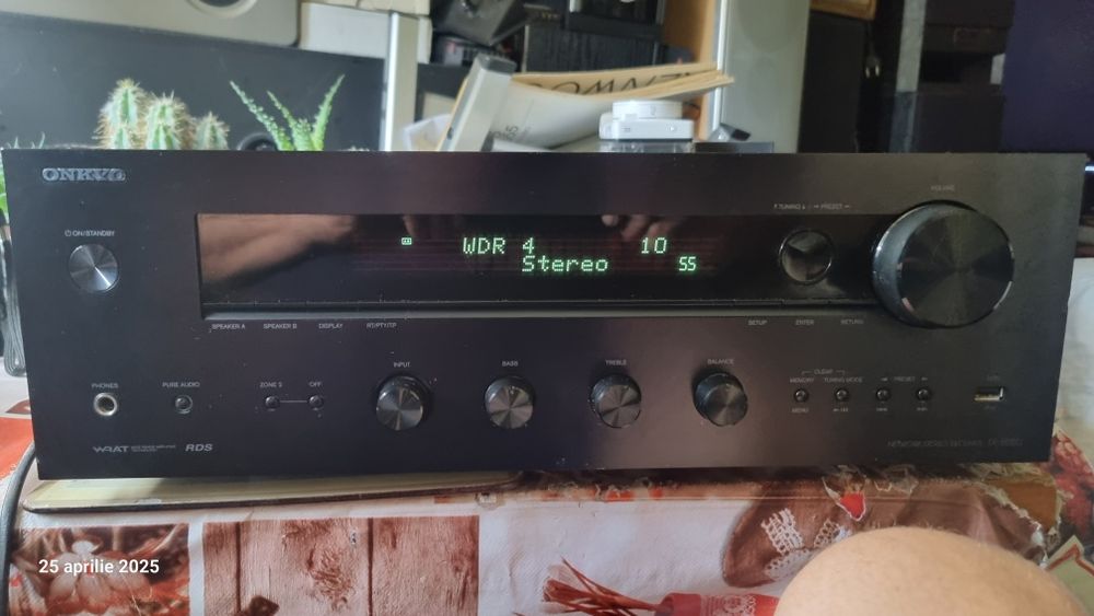 Amplituner Onkyo tx-8050