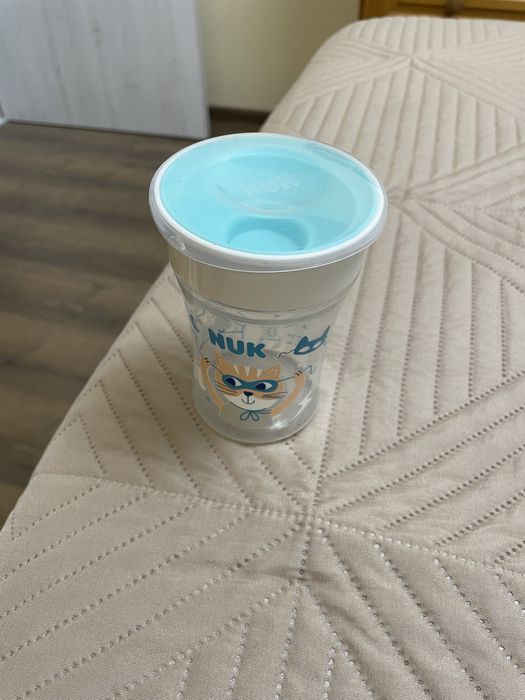 NUK неразливна чаша