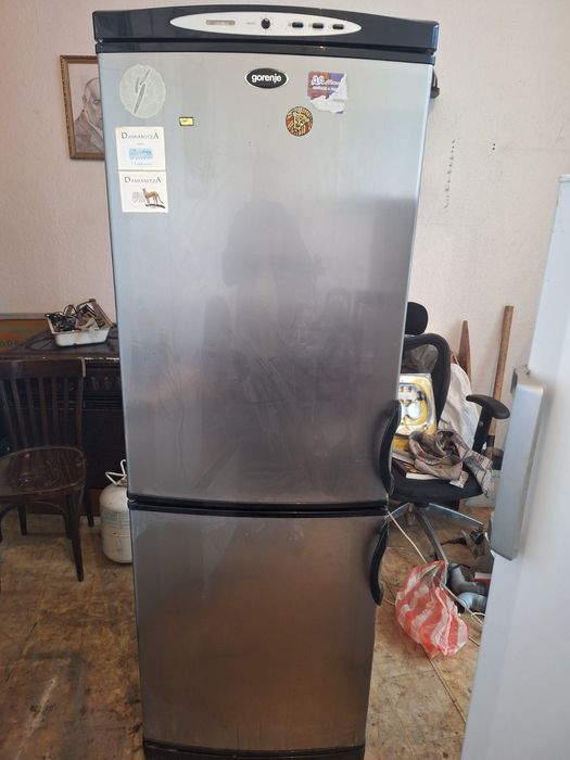 Хладилник "Горение"