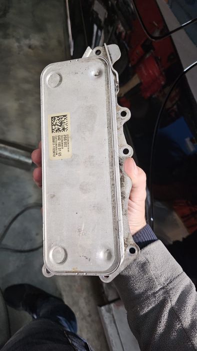 VAND TERMOFLOT / RADIATOR ULEI Mercedes, de la un motor CLS W218 . V6