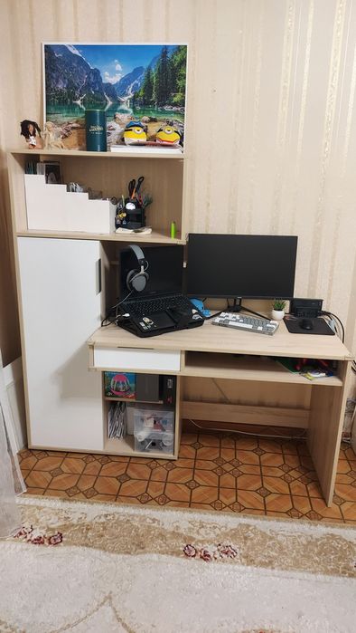 Компьютерный стол
