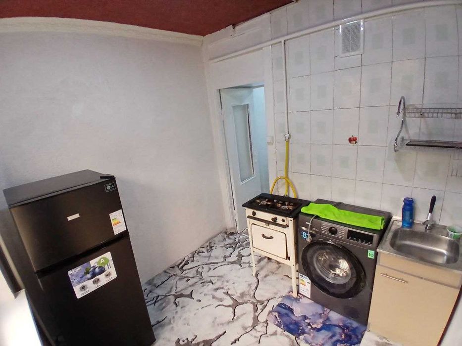 Фрунзиский Хумо клиникаси 1 хонали квартира ижарага берилади.ID: 1485