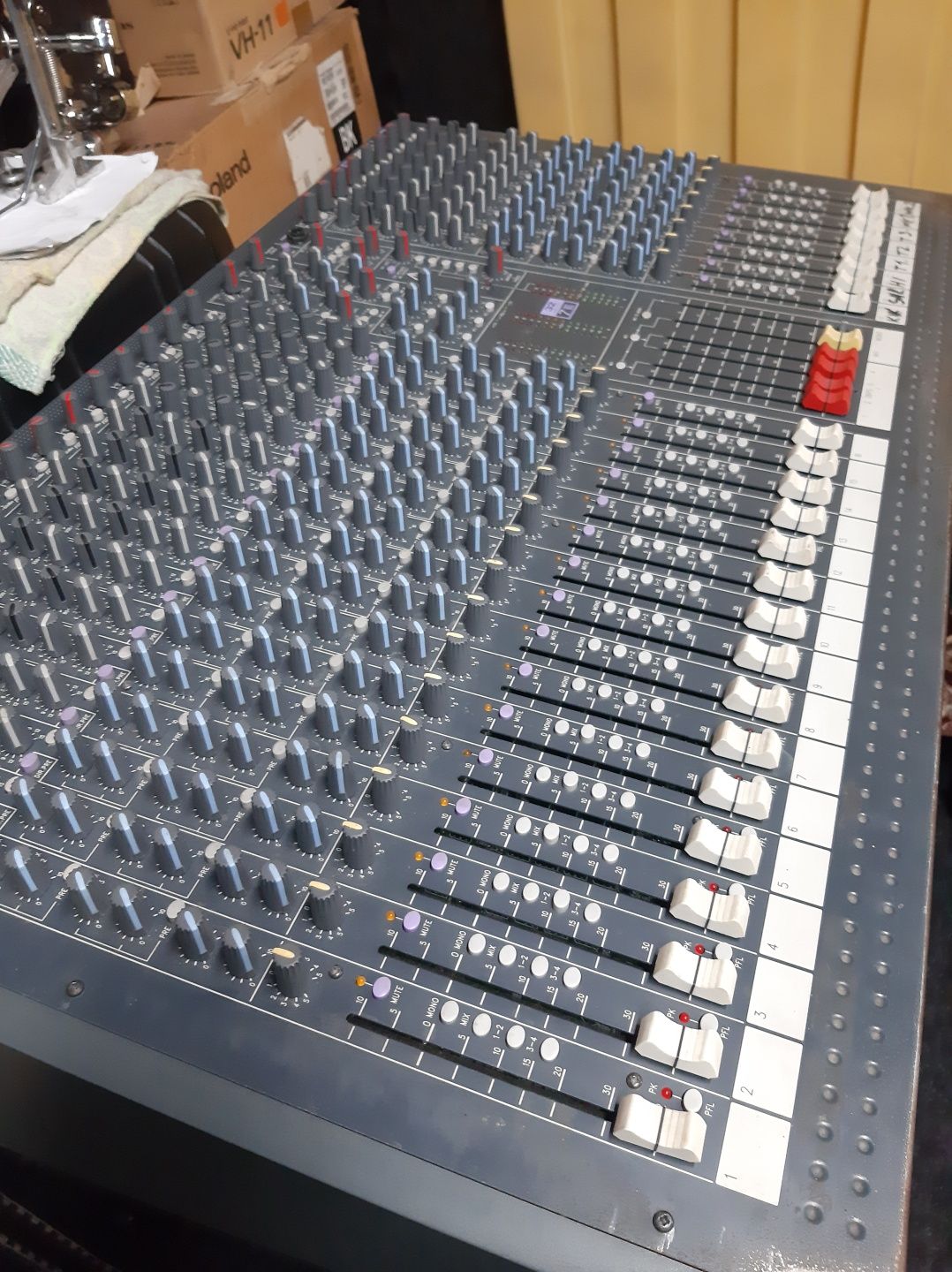 Vand mixer analog soundcraft