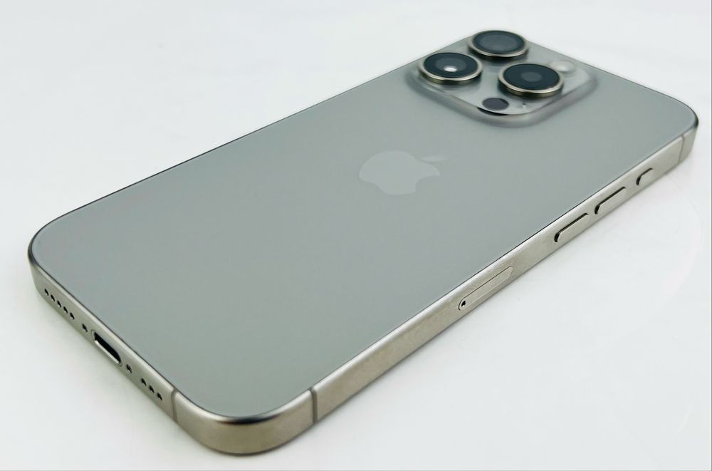 Apple iPhone 15 Pro 128GB Natural Titanium Перфектен! Гаранция!