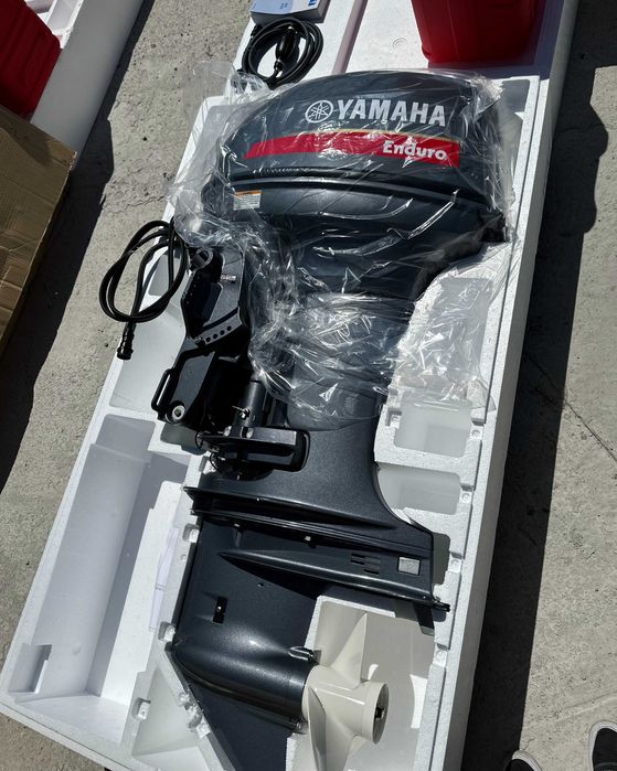 Лодочный мотор YAMAHA E40 XWTL (Оригинал Япония Мощность 40 л.с.)