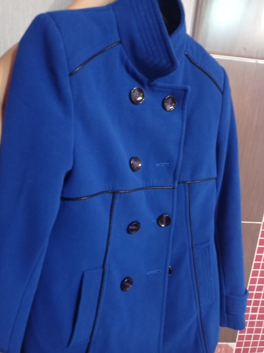 Пальто женское в отличном состоянии