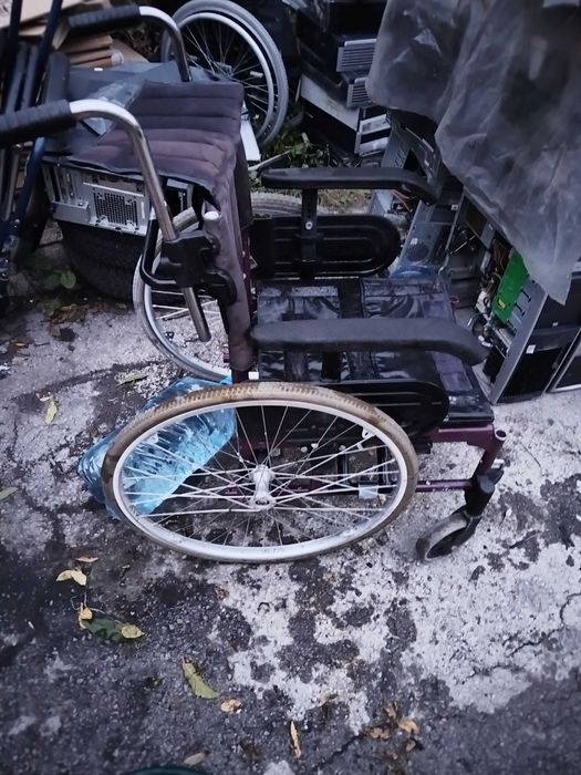 Инвалидни колички