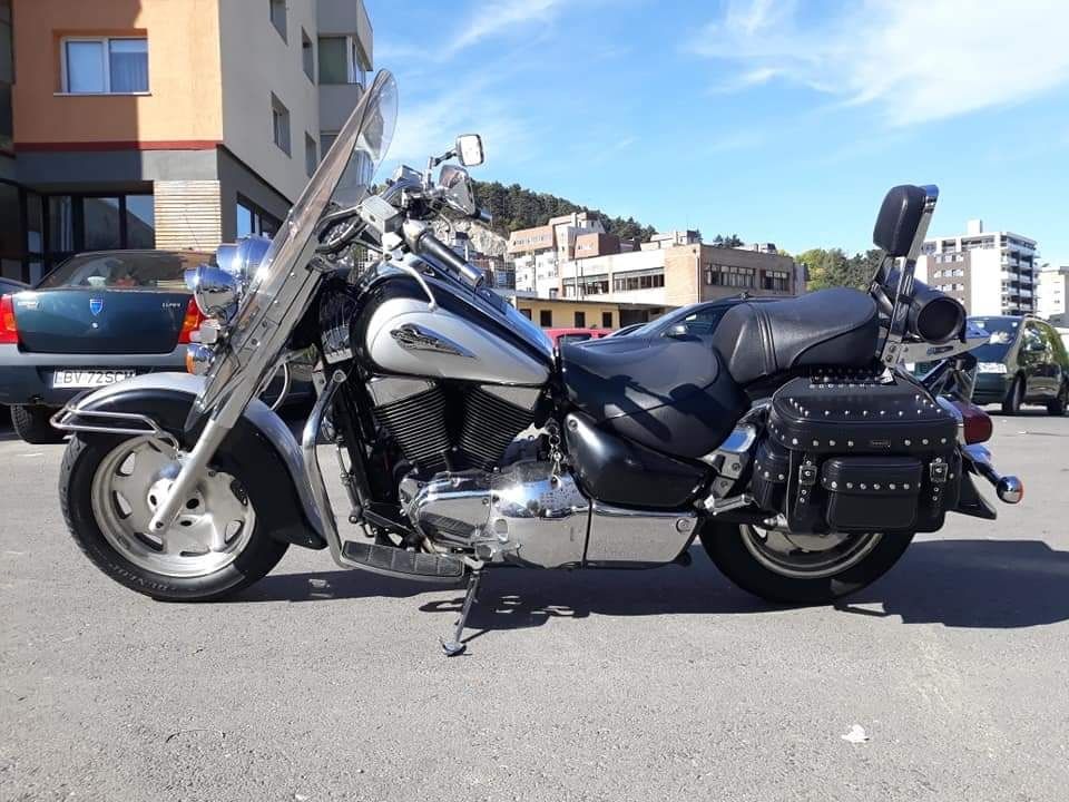 Suzuki Intruder 1500 LC