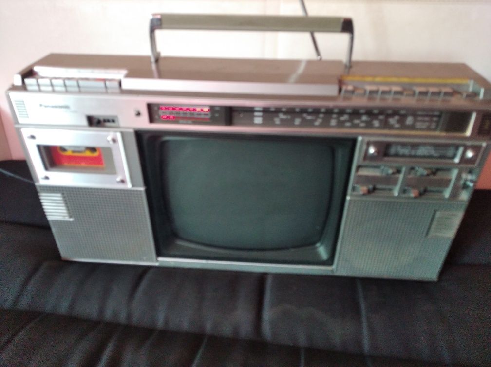 Tv,radio, cassette deck Panasonic