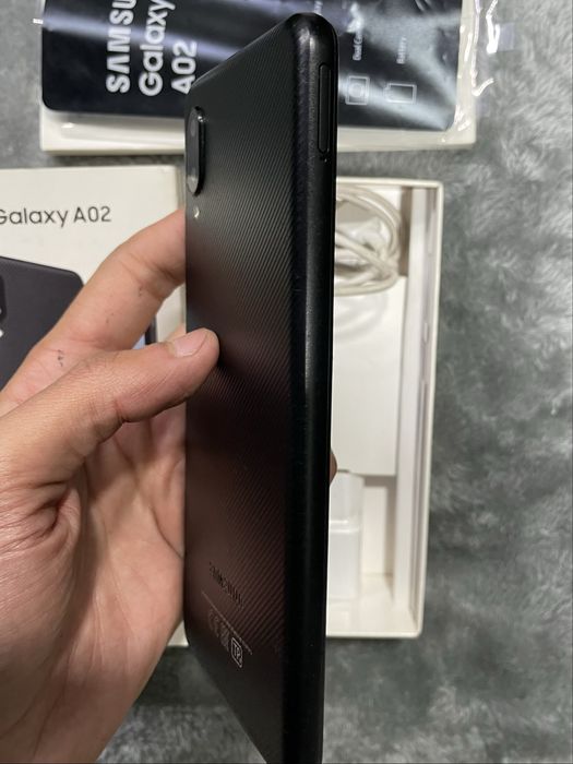 Samsung a02 32 tali xolati ideal
