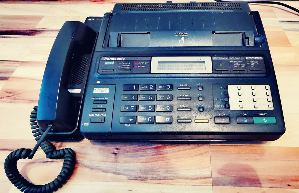 Telefon Panasonic cu fax casetă robot ceas copiator retro vintage