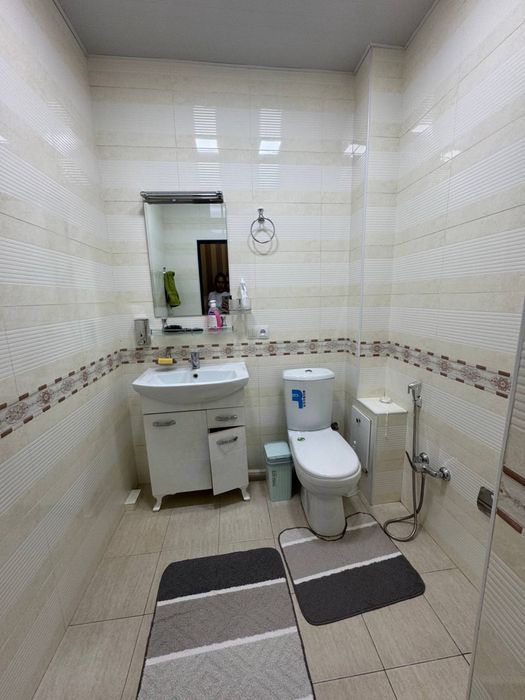 Метро Чиланзар Банковская 3/4/4 площадь 96м2 с меб тех